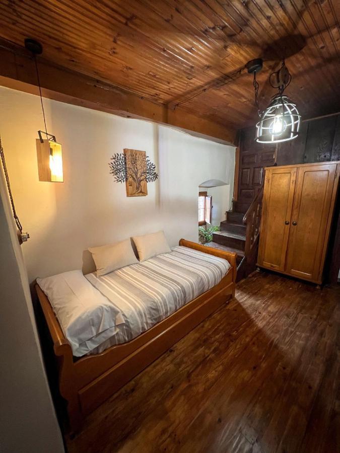 Villa El Refugio Del Busgosu Pen Esterno foto